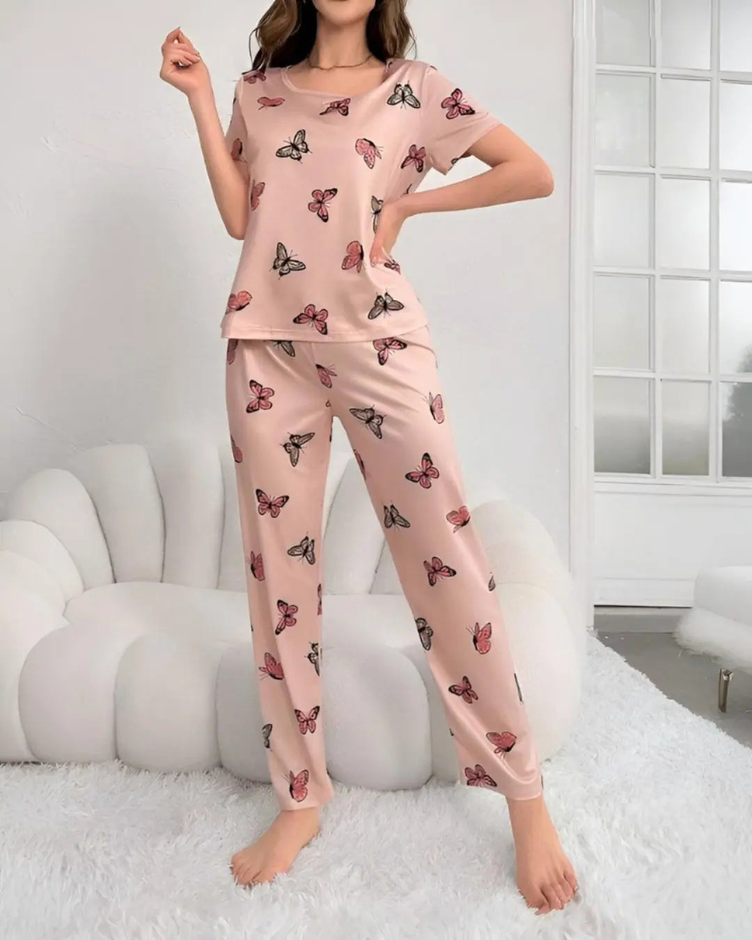 "Monach nightgown with butterfly print for women—soft, stylish sleepwear"