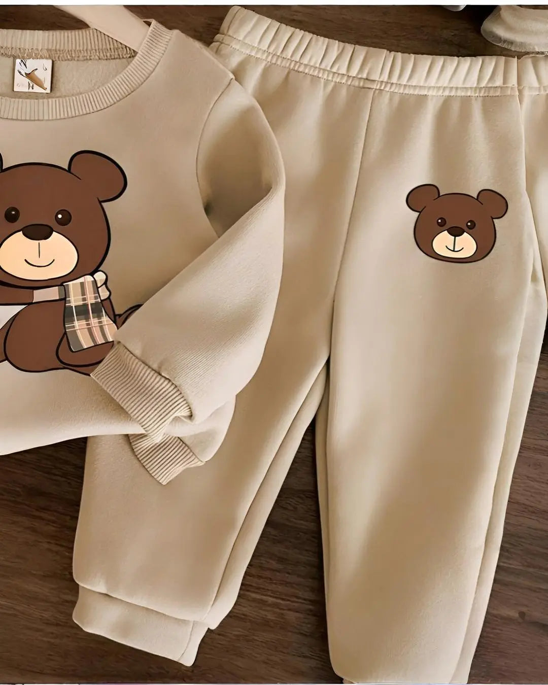 "Teddy bear printed kids winter suit – warm fleece outfit for boys and girls"