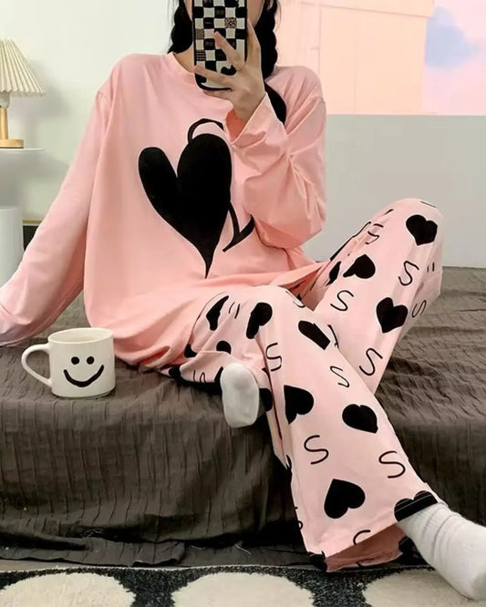 Pink night suit for women with dual heart print