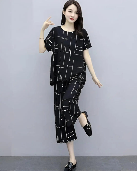 "Women's black capri design night suit – soft cotton sleepwear set for comfortable nightwear"