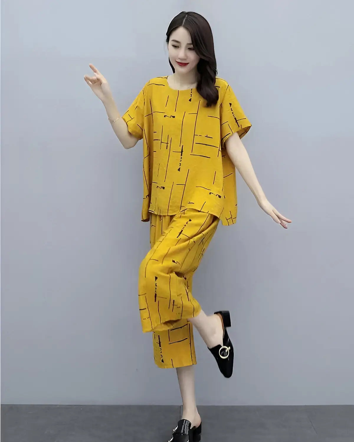 Yellow cotton capri night suit for women in Pakistan