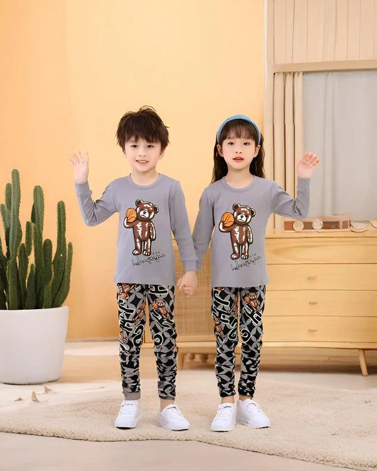 Unisex grey print bear kids' suit for both boys and girls, a comfortable and cute outfit.