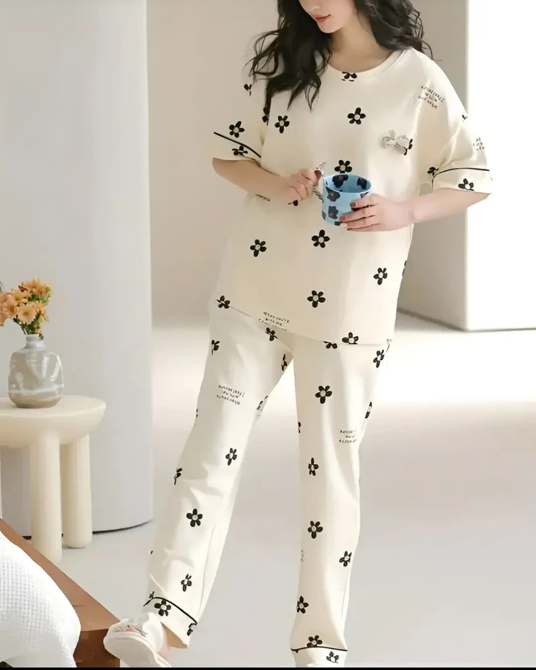 White Daisy Print Women Nightwear Set Soft Comfortable Floral Pajama Set Pakistan